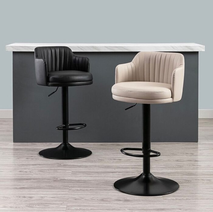 Bar Stole - Image 1